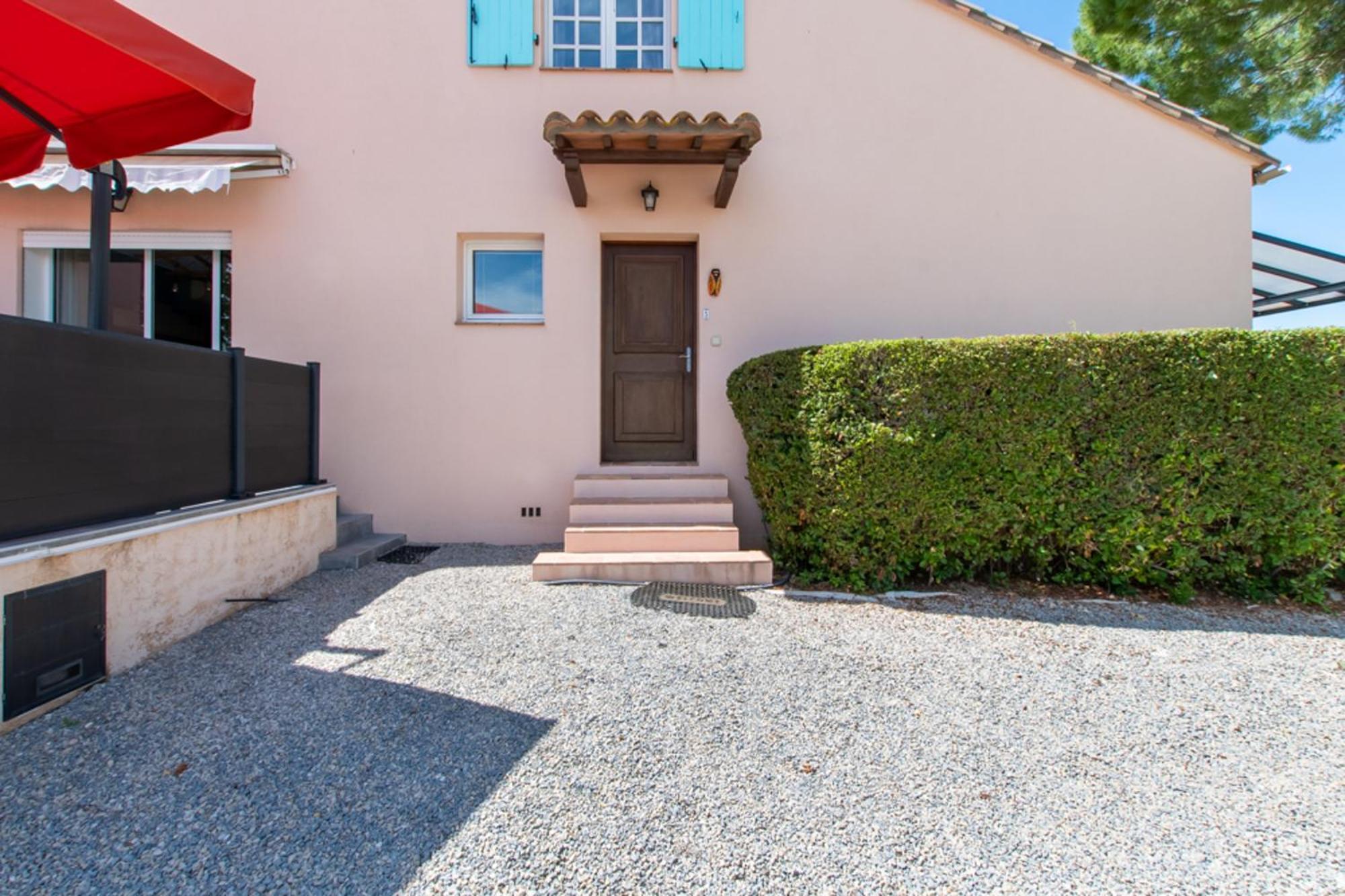 Les Bougainvillees De Camargue Villetelle Habitación foto