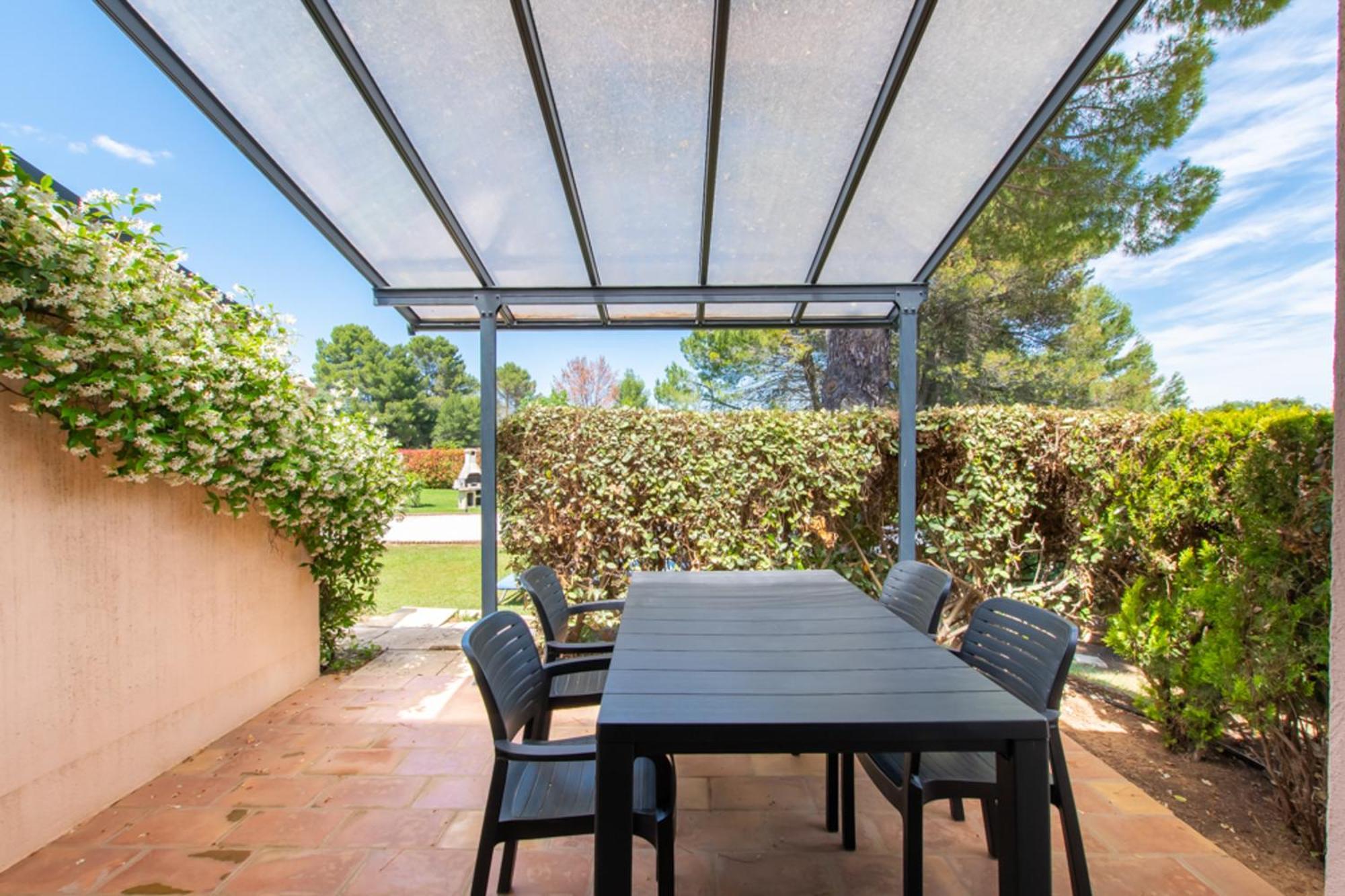 Les Bougainvillees De Camargue Villetelle Habitación foto