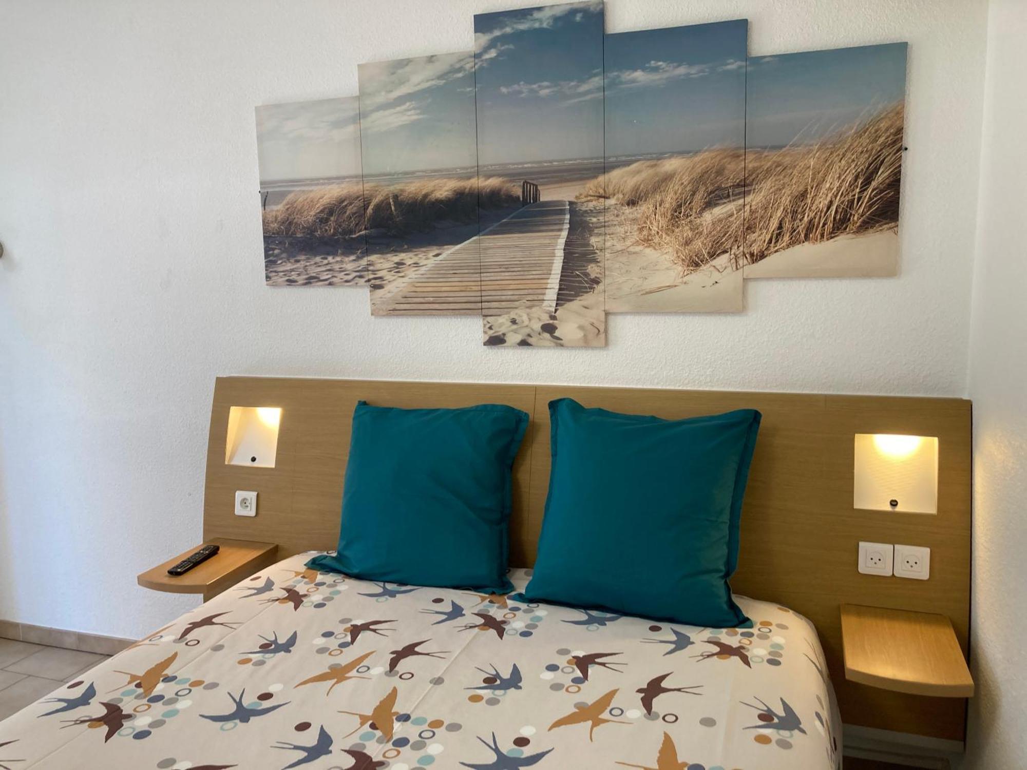 Les Bougainvillees De Camargue Villetelle Habitación foto